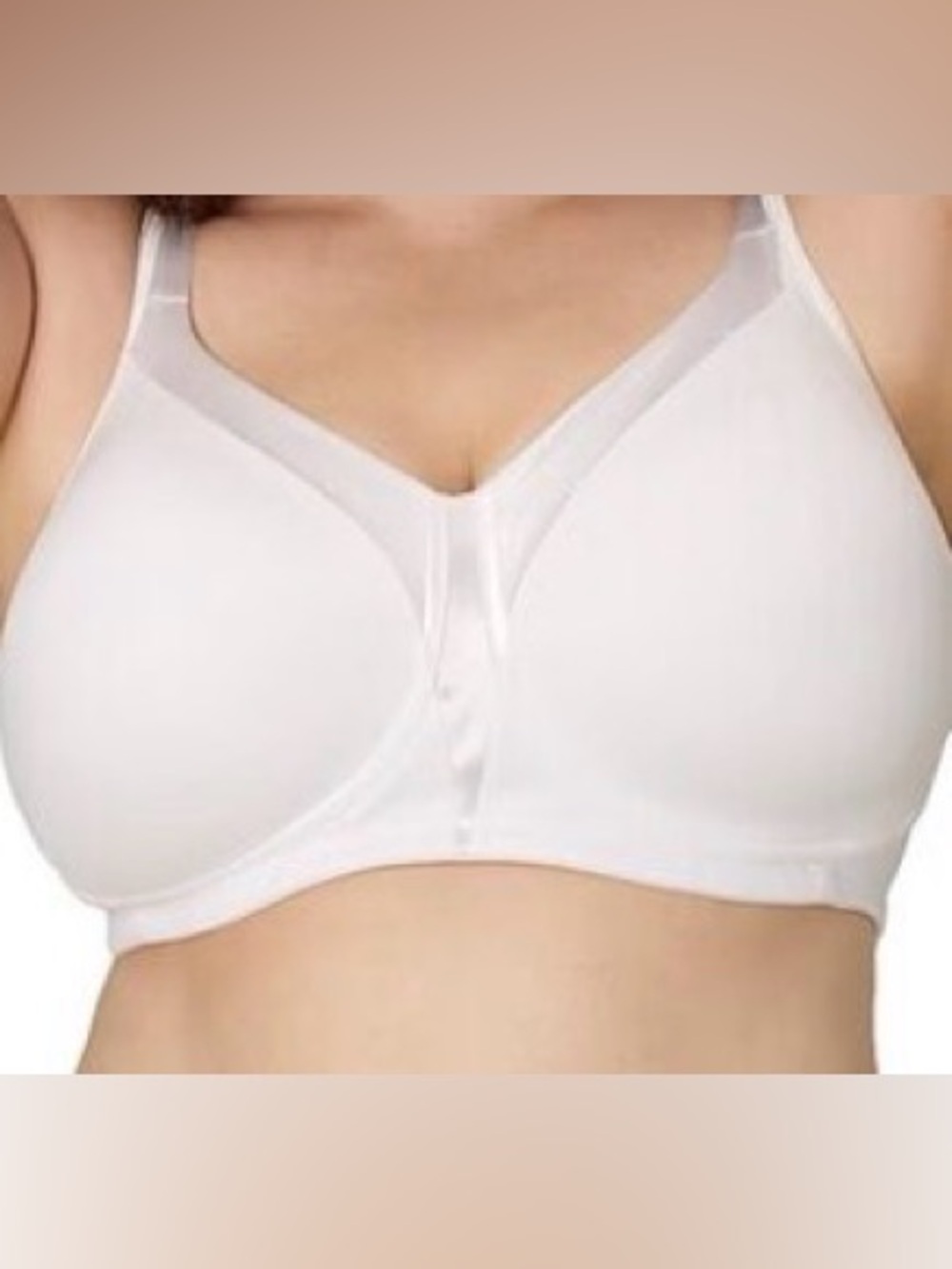 Playtex 18 Hour Silky Soft Smoothing Bra - White